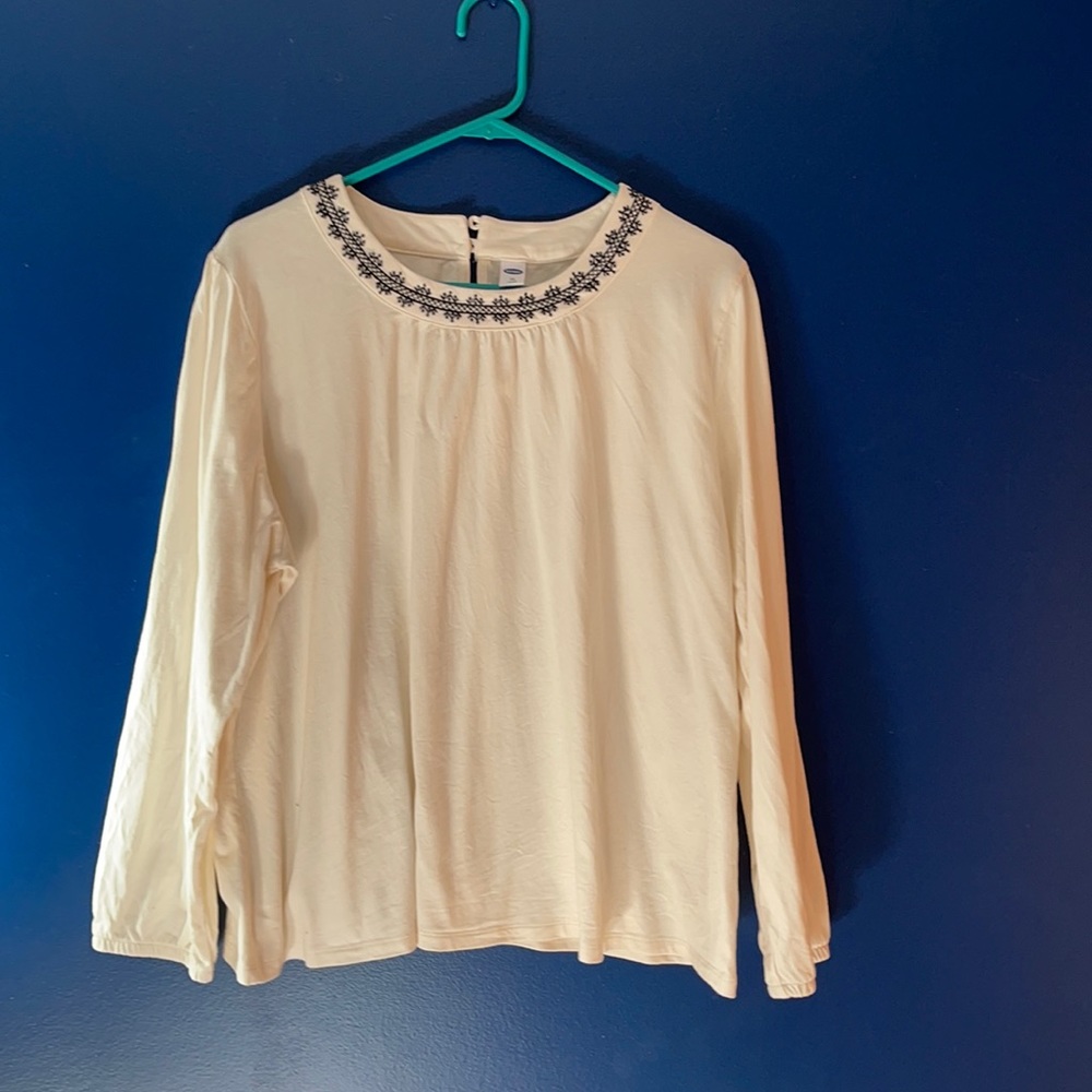 Long sleeve shirt